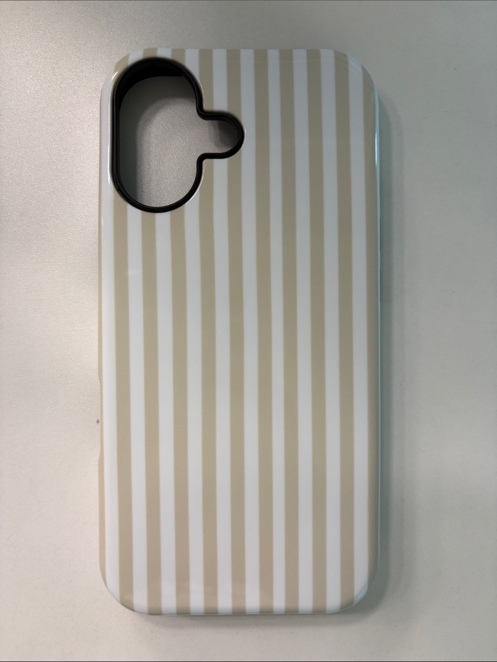 iphone 17 Striped Phonecase